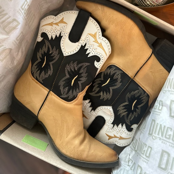 Dingo Tatiana boots - Picture 2 of 4